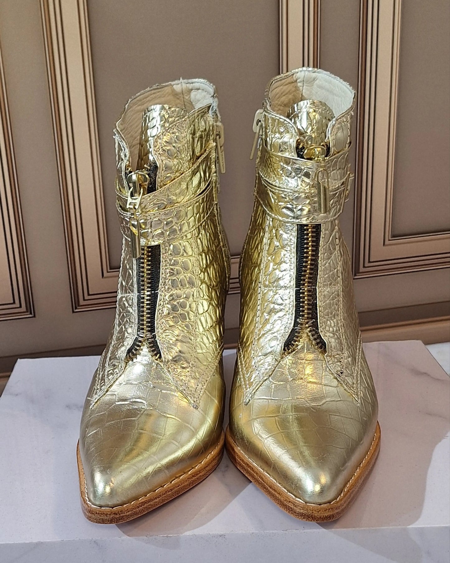 Botines texanos love oro